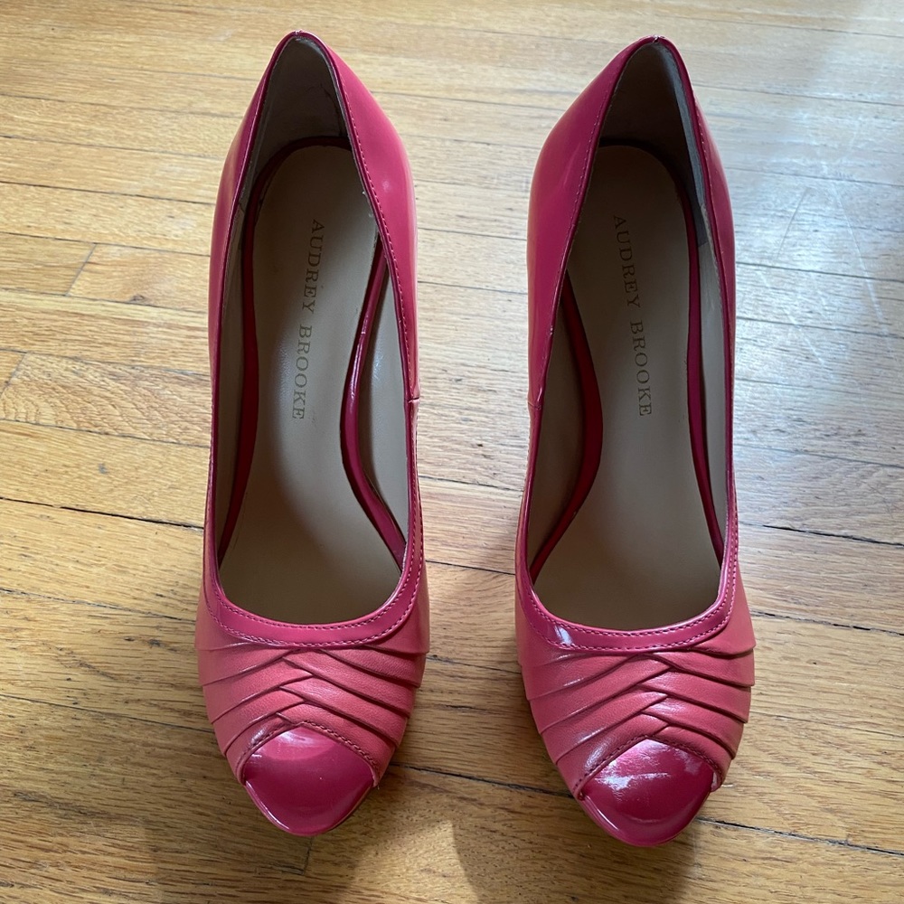 Pink Audrey Brooke Platform Pumps - Sz 6
